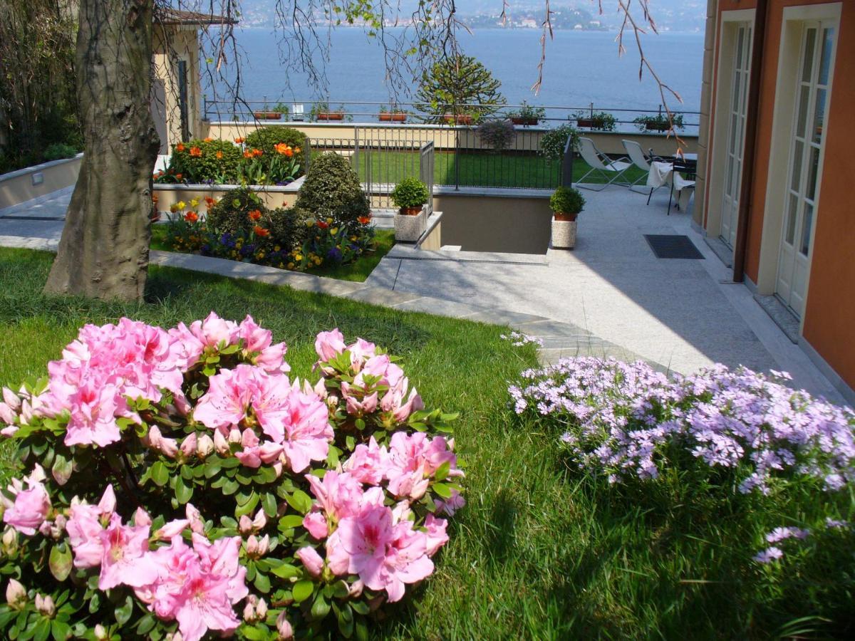 Hotel Residence La Luna Nel Porto Stresa Exteriör bild
